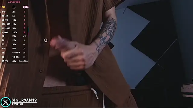 แชท XXX สดของ bigryann23