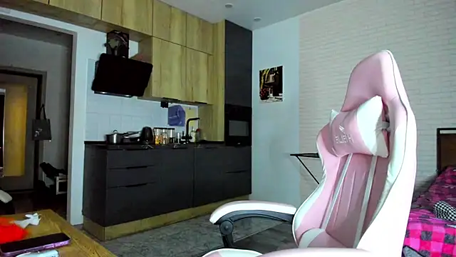 _Alice_Kitty Live XXX Chat