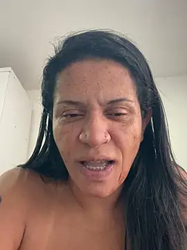 XXX chat uživo modela MariaSexy2026