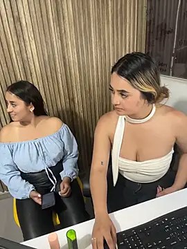 عرض كام Antonella_Julieta