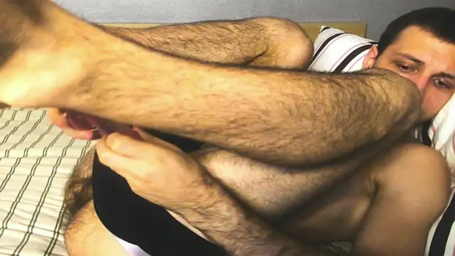 DarkRogue19 Show in webcam