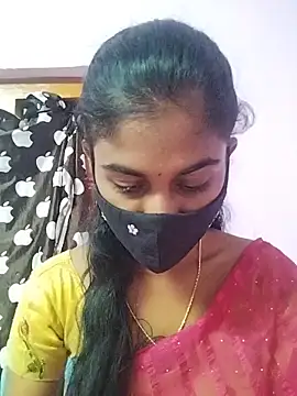 Show modela Tamil_Hot_RoyalQueen na web-kameri