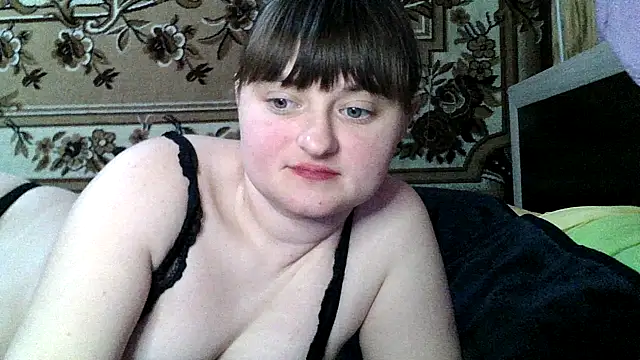 Chatroom XXX en direct de LuckyLust15