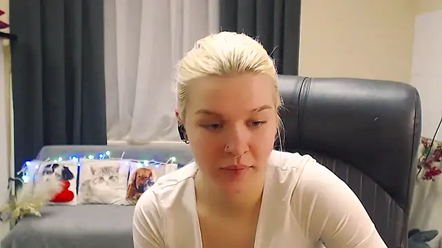 Hot_Blonda – Live XXX-chat