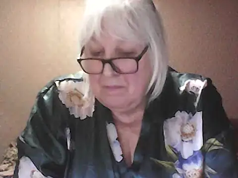 Alexia64231のウェブカメラショー