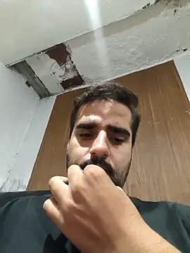 gusto14cm webcam show