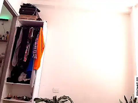 saara_johnson496 Chat XXX in diretta