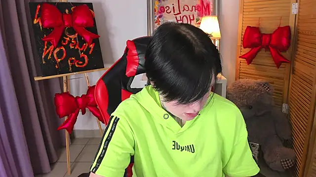 แชท XXX สดของ BakugoKatsuki