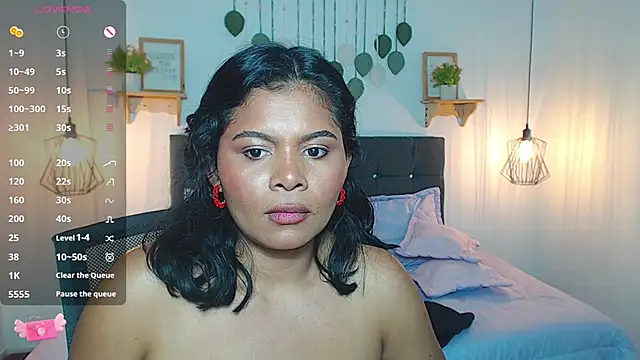 Show de Emma_hassani na webcam