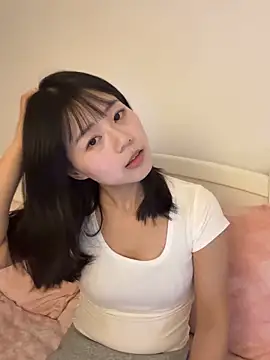 Nana-3 即時 XXX 聊天