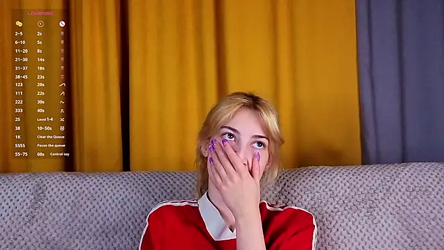 AngelicRice 即時 XXX 聊天