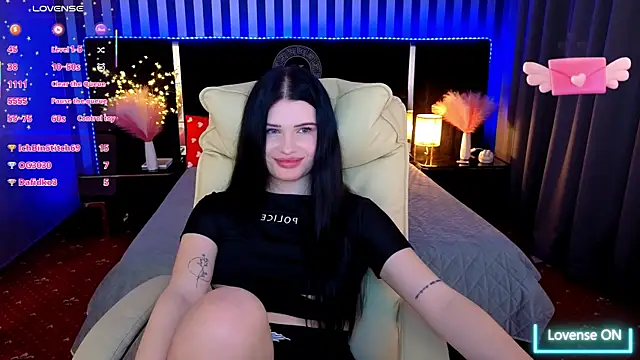 Neyla_Charm élő XXX-chatje