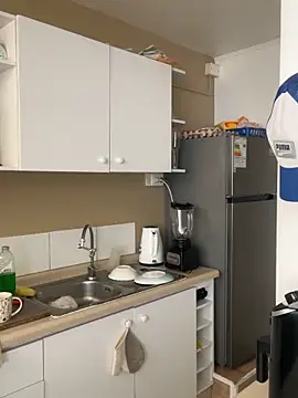 WHITEWOMEN_2 Chat XXX live