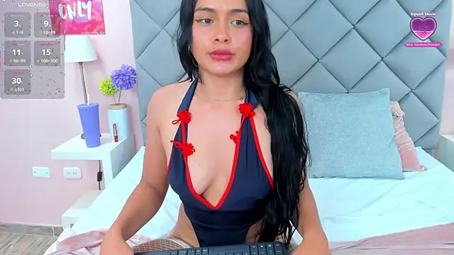 SienaStonee 라이브 XXX 채팅