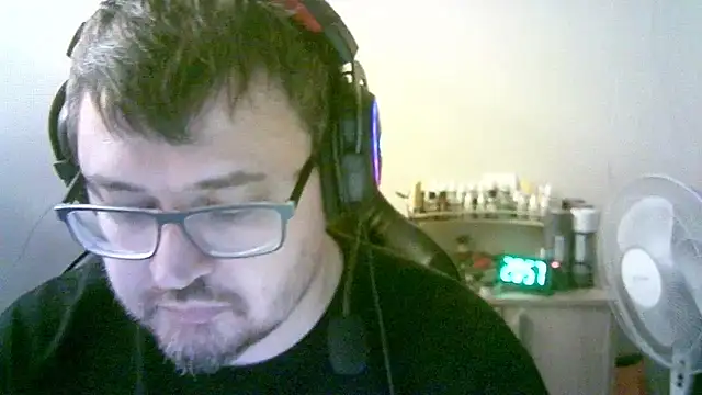 SirAbuser Live XXX-chat