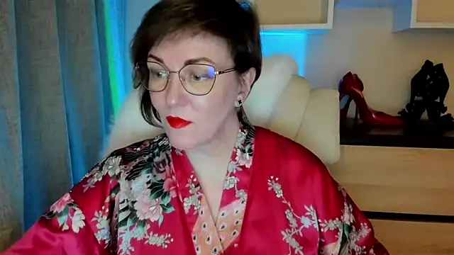 feliziaDesire 现场XXX聊天