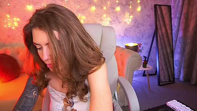 Chat XXX ao vivo de CurlyCandyXX