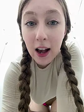 FroggyAnna 现场XXX聊天