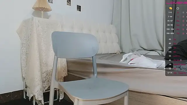 Chat XXX en directo de sunny-ly