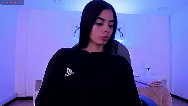 GuggaHell Chat XXX live