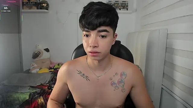 santy7v7n Live XXX chat