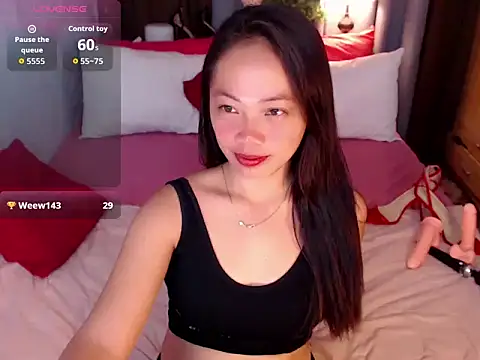 Elodie_Seraphina's Live XXX Chat