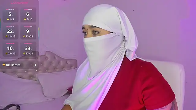 XXX chat uživo modela Samarahalsaud