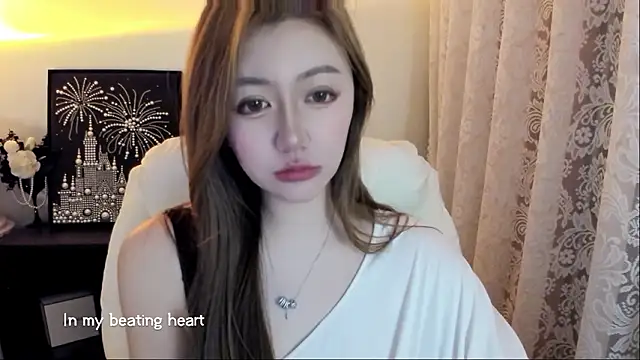 Cute_Mango Chat XXX in diretta