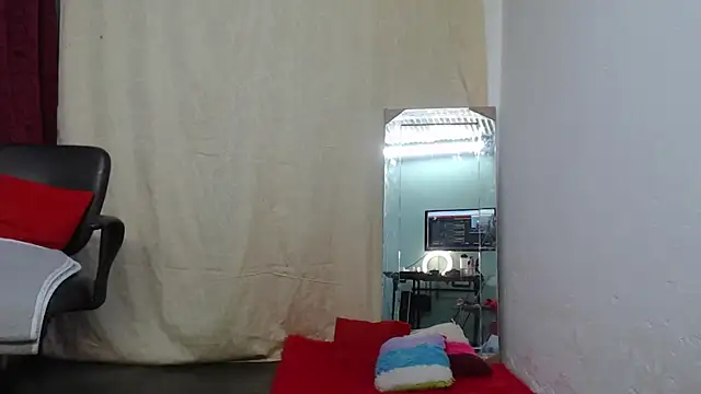 Martina-miller1 Chat XXX live