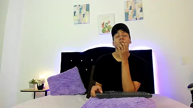 Eros_Lux Pertunjukan Webcam