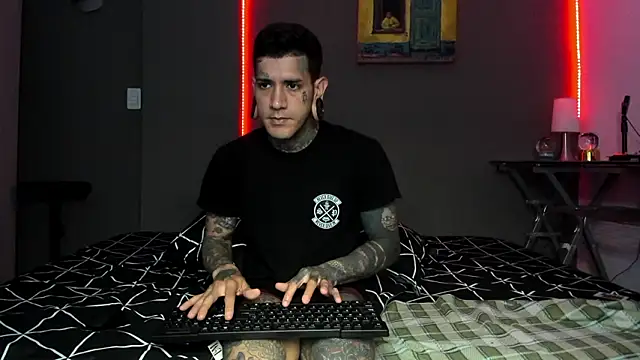 cleoo_jhonny's Live XXX Chat