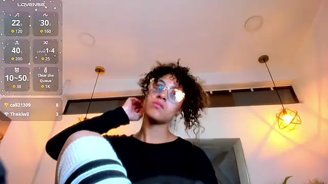 Онлайн чат XXX Hanna_Cornee_