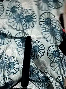 Chat +18 de yournaughtysam ao vivo