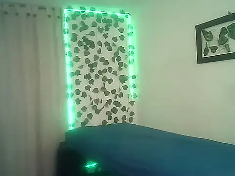 Czat XXX na żywo – SexDiffrent