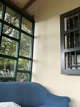 Chat +18 de AliceMrtnz ao vivo