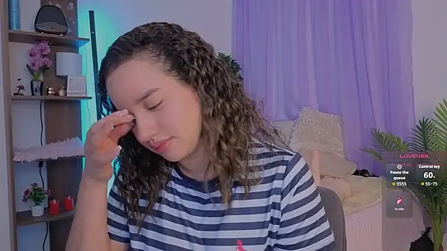 Chat XXX Live emilyrouxe