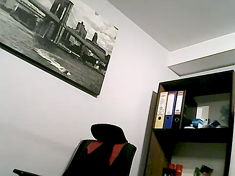 mastercharisma35 Adlı Modelin Canlı XXX Sohbeti