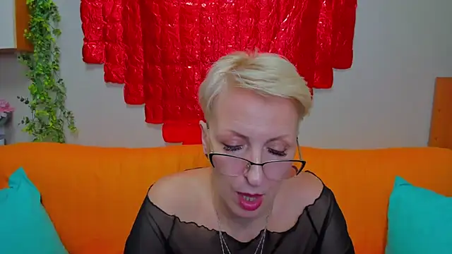 iamyourdream89: онлайн-секс-чат