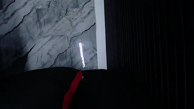 Grant_Irons Adlı Modelin Canlı XXX Sohbeti