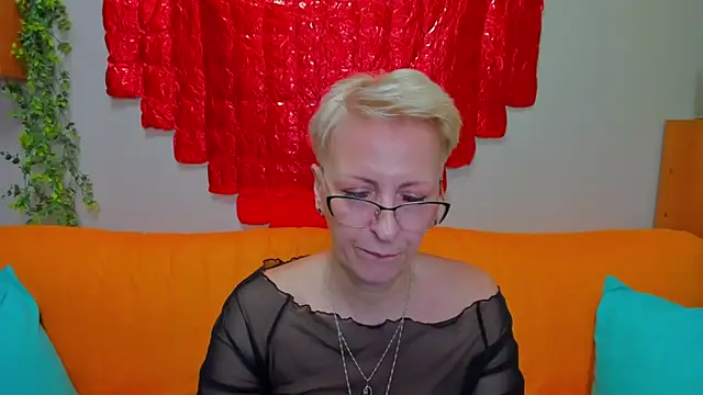 iamyourdream89: онлайн-секс-чат