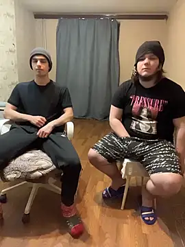 desiredude9 Show Webcam