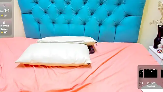 Chatroom XXX en direct de Nayla_Garner