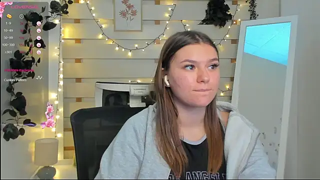 Josephine_Kiss Live XXX-Chat