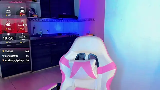 Baspolit_Snow77 Chat XXX in diretta