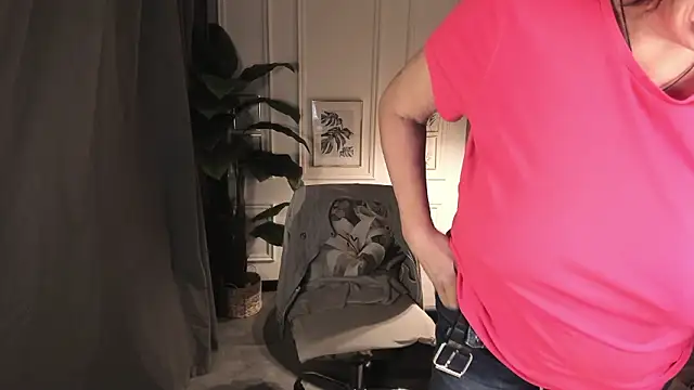 LindaPassionate Chat XXX in diretta