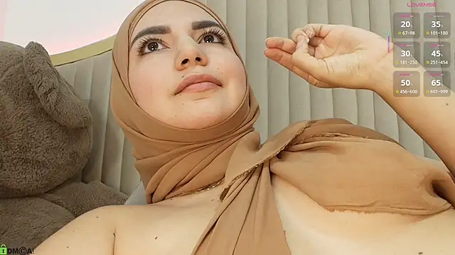 dalilasaadi_'s Webcam Show