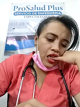 Pokazy przed kamerką – MILA__06