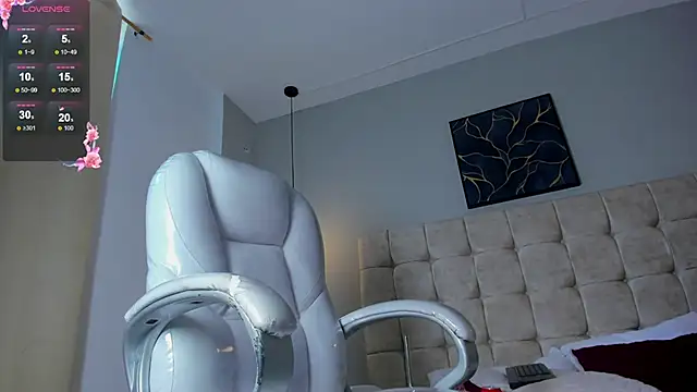 twink_royale18 现场XXX聊天