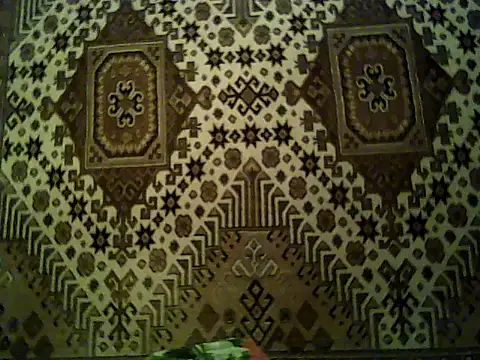 FayInessaKiss live XXX chat