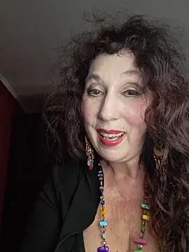 GypsyEsmeralda live XXX chat